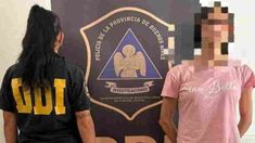 Las dos mujeres detenidas tras el crimen de un jubilado en Rosario. Las dos mujeres detenidas tras el crimen de un jubilado en Rosario.