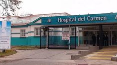 La víctima está internada en el Hospital del Carmen. La víctima está internada en el Hospital del Carmen.