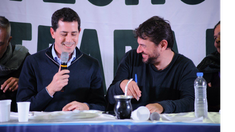 Wado de Pedro junto a Juan Grabois en Corrientes.&nbsp;
