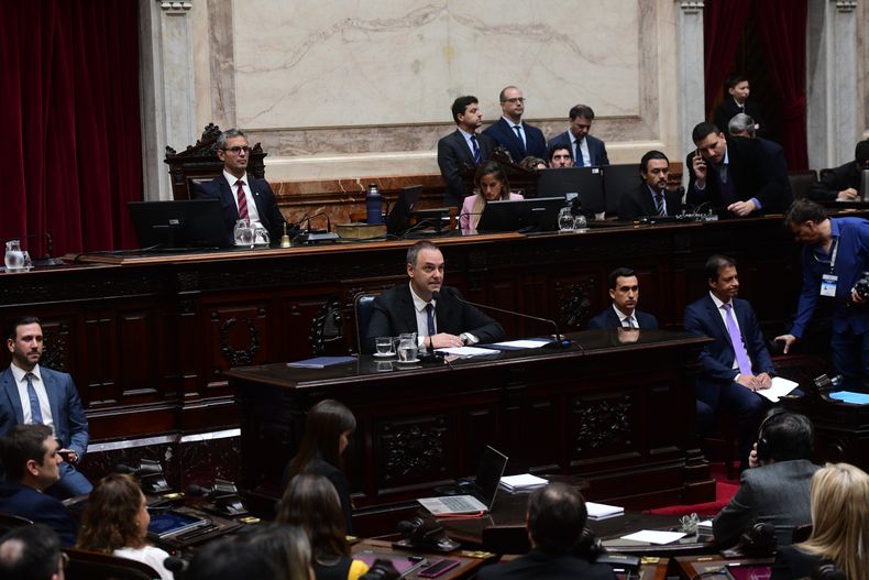 Manuel Adorni brindó el informe de gestión. 