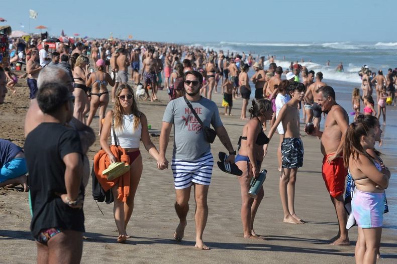 El turismo registró un récord durante el fin de semana extra largo.