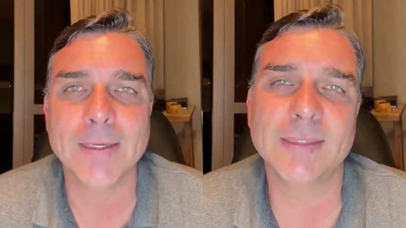 Flávio Bolsonaro durante un vivo de Instagram desde Estados Unidos.
