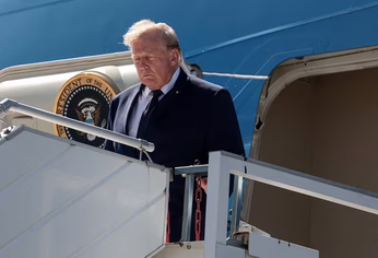 Donald Trump llegando a Francia para la reunión del G7. Donald Trump llegando a Francia para la reunión del G7.