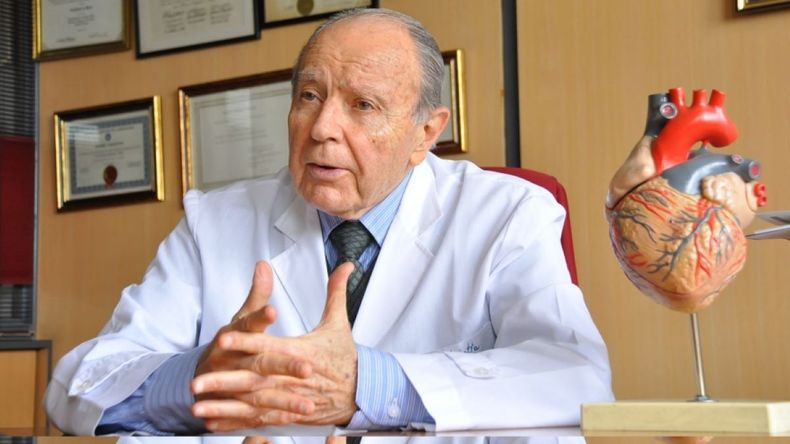 El reconocido cardiocirujano fue secretario de Salud en la tercera presidencia de Perón.