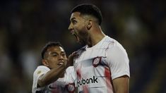 Nahuel Bustos metió un golazo, el primero con la camiseta de San Lorenzo. Nahuel Bustos metió un golazo, el primero con la camiseta de San Lorenzo.