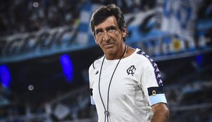 Costas pidió disculpas a Racing.