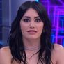 Un excompañero de la cantante sorprendió al contar que no fue invitado al casamiento de la artista.