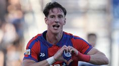 San Lorenzo le ganó 2-0 a Gimnasia en La Plata. San Lorenzo le ganó 2-0 a Gimnasia en La Plata.