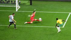 La atajada de Dibu Martínez aseguró la clasificación. La atajada de Dibu Martínez aseguró la clasificación.