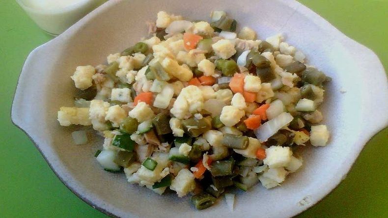 Hay una manera de darle un cambio y otro sabor a las ensaladas rusas.