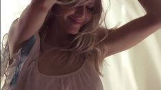 El nuevo video sexy de Valdes promocionando su nueva colección de zapatos El nuevo video sexy de Valdes promocionando su nueva colección de zapatos