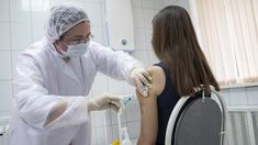 La vacuna contra el Covid-19 se aplica de forma libre en la provincia de Buenos Aires. La vacuna contra el Covid-19 se aplica de forma libre en la provincia de Buenos Aires.