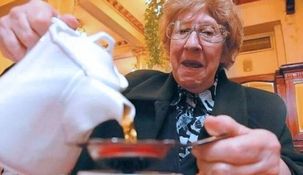 Yiya Murano, la mujer condenada a perpetua por envenenar a tres amigas. Yiya Murano, la mujer condenada a perpetua por envenenar a tres amigas.