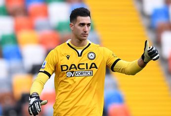 musso subio la foto correcta y su novia le contesto