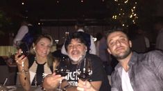 Las fotos de la cena lujosa de Diego Maradona y Rocío Oliva en Dubai Las fotos de la cena lujosa de Diego Maradona y Rocío Oliva en Dubai