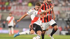 Julián Álvarez, autor de tres goles ante Patronato.