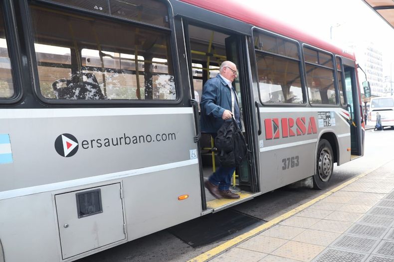 Aumentan los pasajes de colectivo en el AMBA.