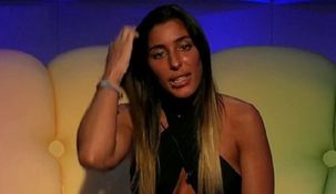 Catalina no pudo contener su preocupación tras el grito en su contra. Catalina no pudo contener su preocupación tras el grito en su contra.