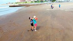 Con un divertido video, Nico Vázquez anunció que estará en el verano histórico que se espera en Mar del Plata Con un divertido video, Nico Vázquez anunció que estará en el verano histórico que se espera en Mar del Plata