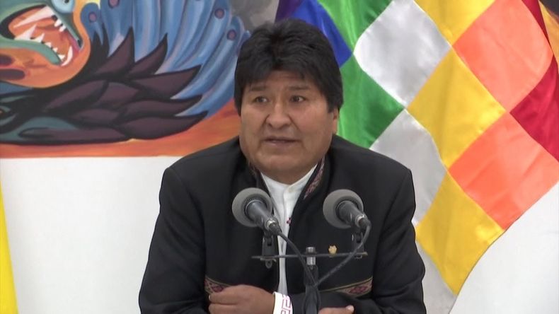 Evo Morales denunció el robo de su teléfono celular y apuntó contra el neoliberalismo.&nbsp;