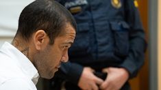 El brasilero Dani Alves brindó su declaración ante el Tribunal. El brasilero Dani Alves brindó su declaración ante el Tribunal.