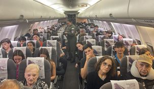 Operativo Regreso Seguro: 197 argentinos fueron trasladados desde Tel Aviv y ya son 246 evacuadosvisibility