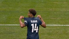 El francés Désiré Doué marcó el primero de PSG en el triunfo sobre Bayern Múnich. El francés Désiré Doué marcó el primero de PSG en el triunfo sobre Bayern Múnich.