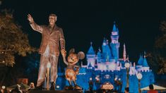 Un joven salió al ruedo de los peatones en búsqueda de información a partir de una única y polémica pregunta: “Para vos ¿Cuál es la mejor película de Disney?”