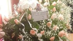 ¿Martín Redrado le envió un ramo de flores a Luciana Salazar desde Londres? ¿Martín Redrado le envió un ramo de flores a Luciana Salazar desde Londres?