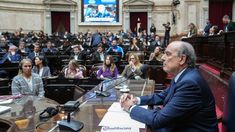 Guillermo Francos, jefe de Gabinete, es uno de los citados.