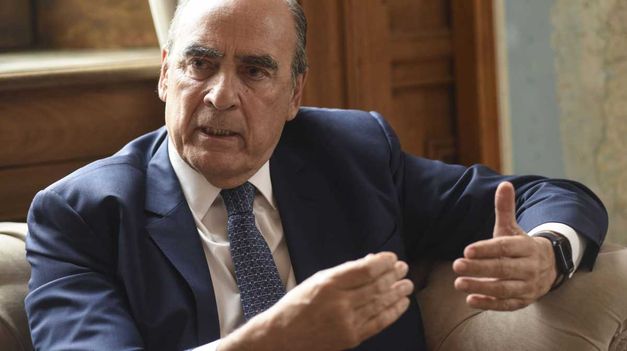 El jefe de Gabinete, Guillermo Francos.