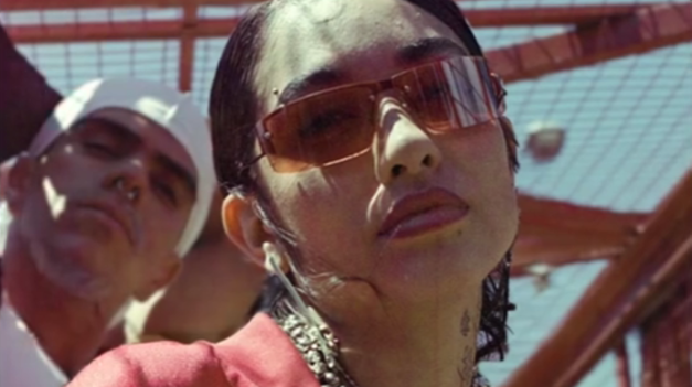La cantante estrenará nuevo tema junto a la puertorriqueña Ivy Queen.