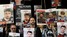 El gabinete de seguridad de Israel se reúne este viernes para ultimar detalles y cerrar el acuerdo. El gabinete de seguridad de Israel se reúne este viernes para ultimar detalles y cerrar el acuerdo.