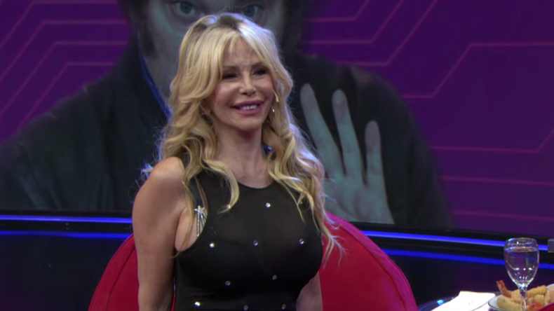 La ex-vedette de 72 años no ocultó su bronca contra Susana Giménez.