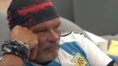 Alfa parece haber retornado a sus actitudes del principio. Alfa parece haber retornado a sus actitudes del principio.