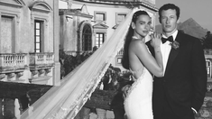 Dua Lipa celebró su casamiento con el actor Callum Turner.