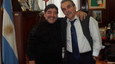 Lo que le faltaba a Maradona: visitó a Guillermo Moreno y desató la polémica Lo que le faltaba a Maradona: visitó a Guillermo Moreno y desató la polémica