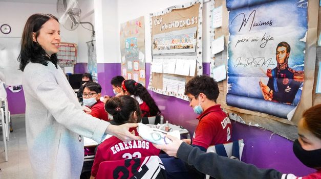 Soledad Martínez participó de la acción dentro del programa Ver para Crecer.