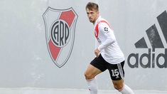 El pibe de 23 años, surgido de las Inferiores de River, la rompió en su préstamo en Lanús. El pibe de 23 años, surgido de las Inferiores de River, la rompió en su préstamo en Lanús.