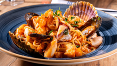 Se trata de un sitio que se especializa en la gastronomía de mar, ideal para aquellos que aman el pescado y los mariscos. Se trata de un sitio que se especializa en la gastronomía de mar, ideal para aquellos que aman el pescado y los mariscos.