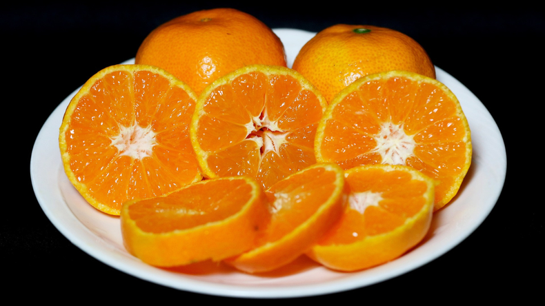Qué le pasa al cuerpo si consumo el albedo de la naranja.