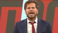 El Pollo Vignolo cruzó a Beto Casella. El Pollo Vignolo cruzó a Beto Casella.