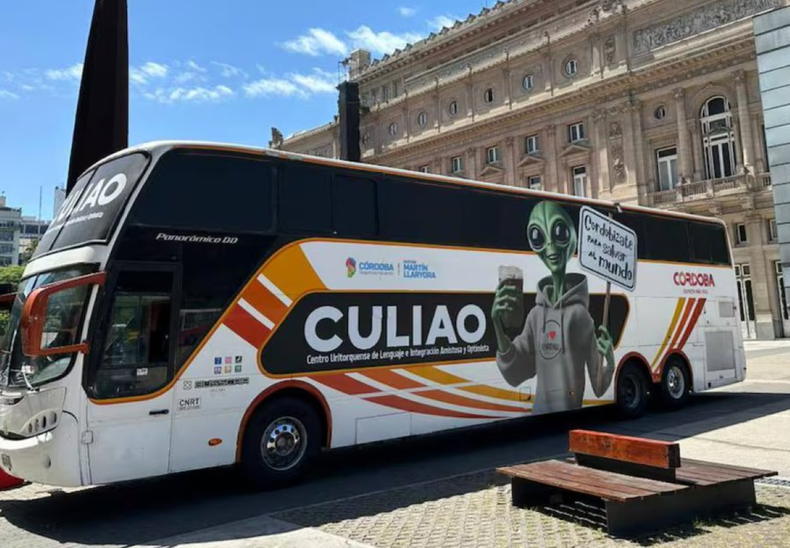 &nbsp;El término se utiliza para destacar algo o para cuestionarlo