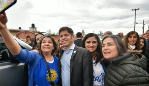 Kicillof durante la inauguración de un centro universitario en Gonzales Chaves. Kicillof durante la inauguración de un centro universitario en Gonzales Chaves.