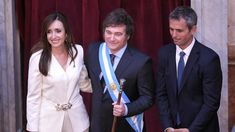 Javier Milei junto a Victoria Villarruel y Martín Menem.