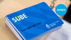 La Administración Nacional de la Seguridad Social mantiene el descuento del 55% en transporte público para sus beneficiarios. La Administración Nacional de la Seguridad Social mantiene el descuento del 55% en transporte público para sus beneficiarios.