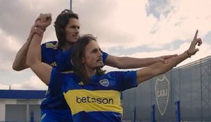 Cavani protagonizó una insólita publicidad junto a Christian Sancho.