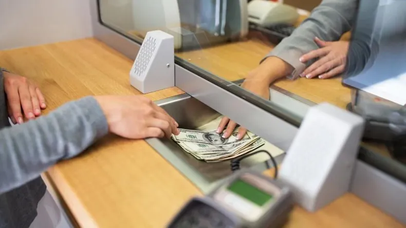 Los trabajadores bancarios logaron un básico superior a los $1.700.000&nbsp; y un bono millonario para noviembre