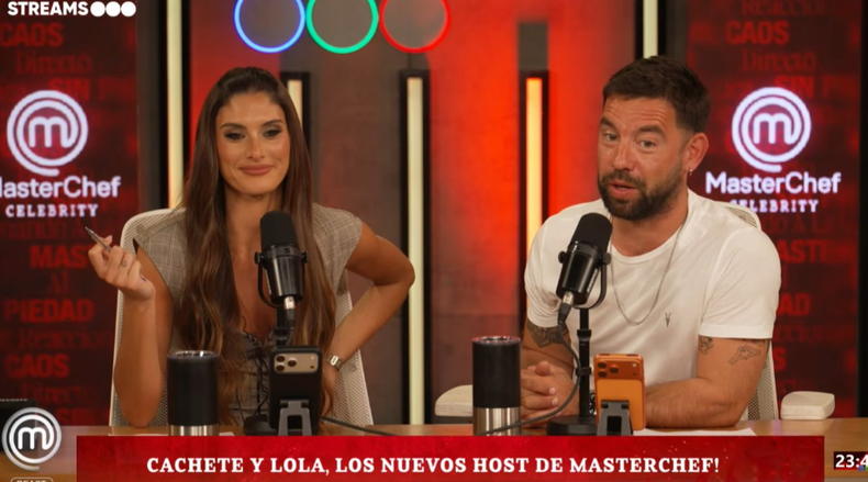 El debut de Lola Latorre y Agustín Sierra.