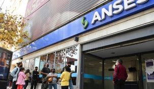 El bono estará destinado a personas que se encuentran debajo de la línea de indigencia. El bono estará destinado a personas que se encuentran debajo de la línea de indigencia.